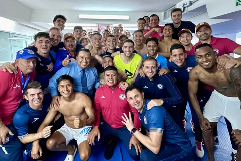 Se refuerza el vestidor de Cruz Azul tras la goleada sobre América: así bautizaron a Sepúlveda