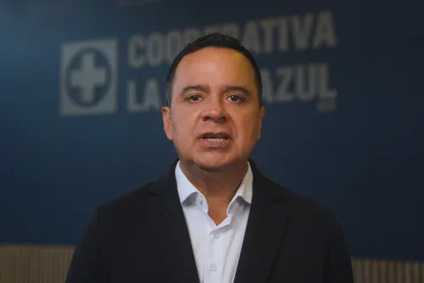 Víctor Velázquez hizo un importante anuncio sobre la Cooperativa que podría impactar en el equipo de Cruz Azul.