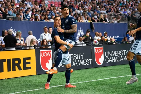 Video: El doblete con el que Alan Pulido se despidió del Sporting KC antes de fichar con Cruz Azul