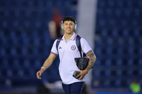 Jorge Sánchez iba a ser titular contra Mazatlán: Martín Anselmi explica lo que pasó