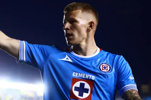 El polaco se perderá el partido ante los de Eduardo Berizzo.