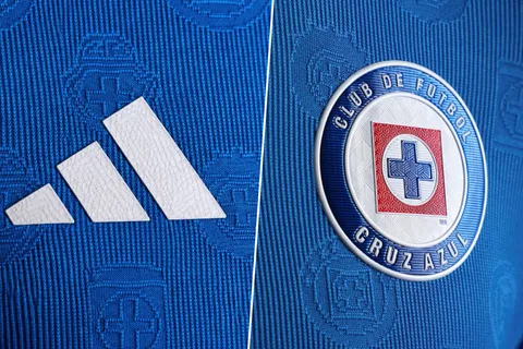 La marca alemana levanta la mano para vestir a Cruz Azul.