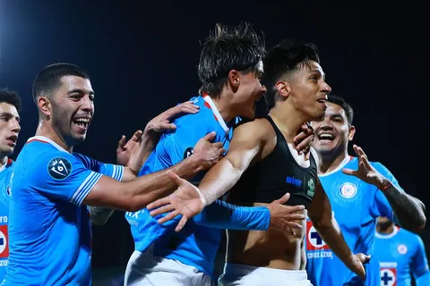 ¿Qué resultados necesita Cruz Azul para ser el líder de la Liga MX?