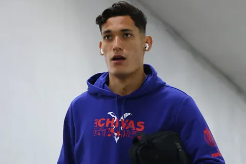 Chiquete Orozco hace fuerza para llegar a Cruz Azul