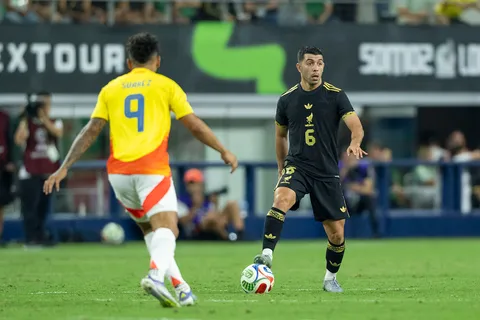 La insólita frase de Erik Lira tras la humillación de Colombia: "Preferimos que nos gane..."