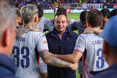 El mensaje que dejó Víctor Velázquez en el vestidor de Cruz Azul