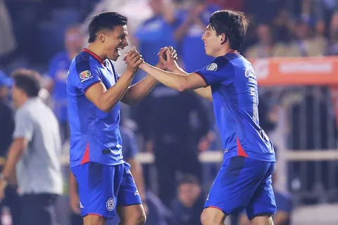Javier Alarcón señaló al jugador más mejorado en Cruz Azul con Martín Anselmi