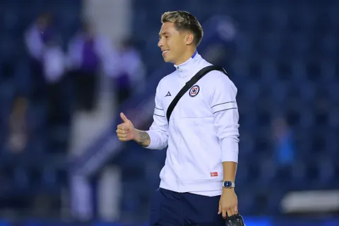 Sin transfer y en medio de la demanda: Rodrigo Huescas debuta como titular con Copenhague