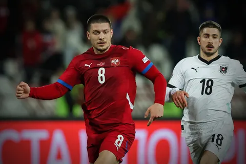 Desde Serbia revelan indicios sobre el futuro de Luka Jovic.