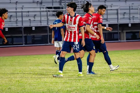 Xandor Camacho se despidió de Chivas y se sumaría a la cantera de Cruz Azul.