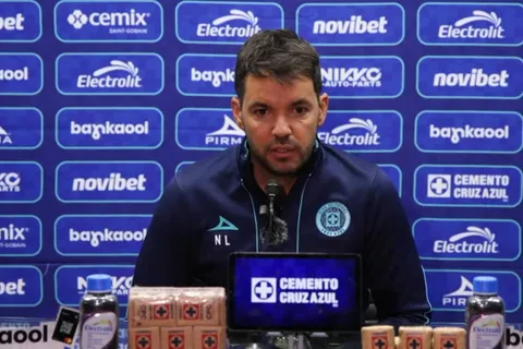 Nicolás Larcamón habló en la previa de un nuevo Clásico Joven.
