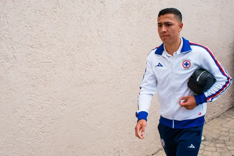 Andrés Montaño recibe una gran noticia para el parón FIFA a pesar de no contar para Anselmi