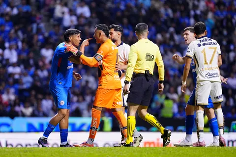 Cruz Azul puede superar a Pumas en un rubro clave del Clausura 2026, en su propia casa.