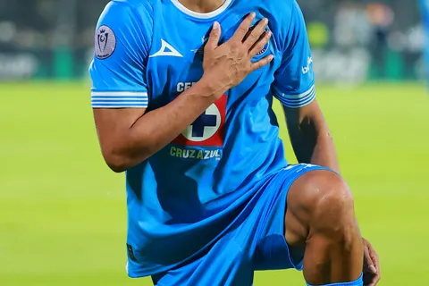 Ángel Sepúlveda apuesta en grande con Cruz Azul.