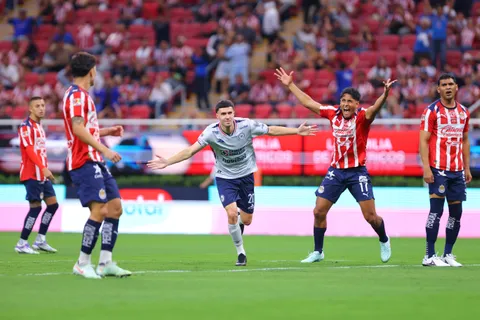 Cruz Azul llega con la ventaja de definir en casa y la posición en tabla general.