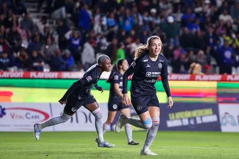 Cruz Azul Femenil hizo historia y espera en las semifinales.