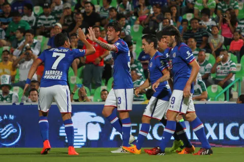 El ex futbolista de Cruz Azul se arrepiente de haber fichado por La Máquina.