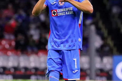 ¿Antuna en punta? La propuesta de alineación sin Cambindo y a falta del delantero en Cruz Azul