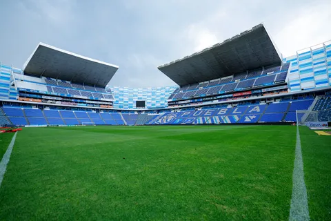 El Estadio Cuauhtémoc, una de las opciones de Cruz Azul para 2025.