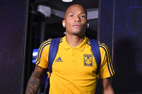 Cruz Azul podría fichar a Luis Quiñones como agente libre