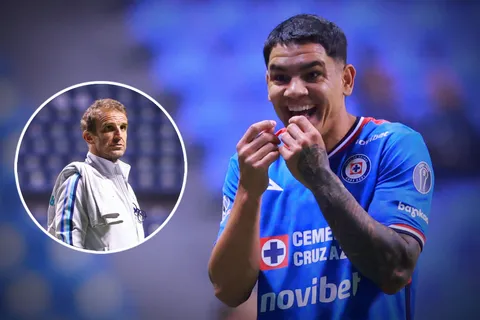 El accionar del Toro Fernández expone la mala gestión de Cruz Azul en el mercado de fichajes.