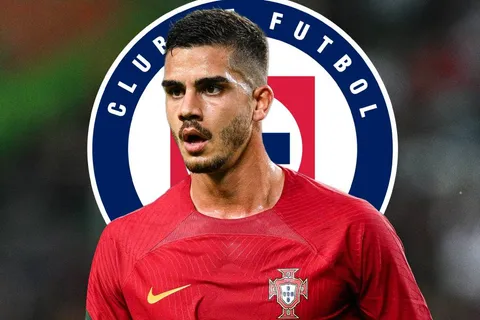 ¿Cruz Azul fichará a André Silva en lugar de Luka Jovic?