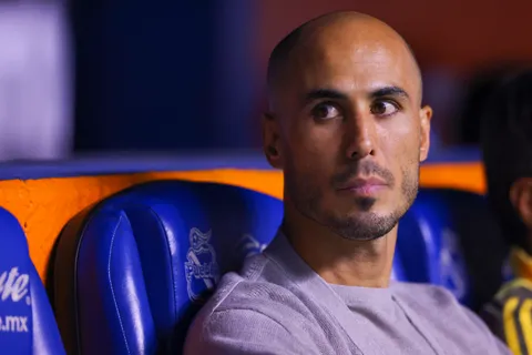 Guido Pizarro, DT de Tigres, quiere a una estrella de Cruz Azul como refuerzo para el Apertura 2025