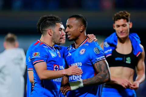 Golpe duro para Cruz Azul: tendrá una baja de peso contra Rayados en Concachampions