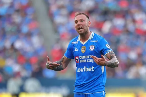 Rodolfo Rotondi rompió el silencio y habló del presente de Cruz Azul en Liga MX.