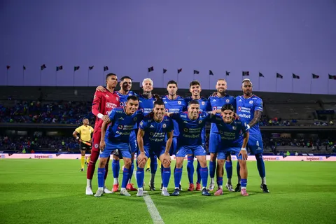No solo Larcamón: Afición de Cruz Azul señala a otro culpable de la debacle ante Tigres