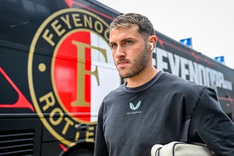 La contundente respuesta del Feyenoord a la oferta del Nottingham Forest por Santiago Giménez