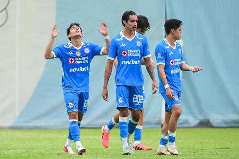 El canterano sobre el que Joel Huiqui tendrá el ojo puesto en el Clásico Joven: "Me parece..."