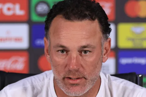 Milito aparece como candidato en Cruz Azul.