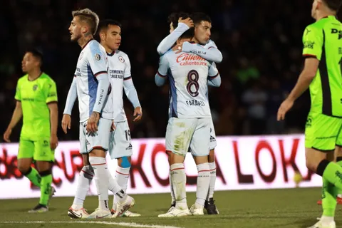 ¿Qué le falta y que le sobra a este Cruz Azul?