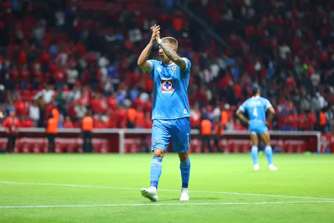 Mateusz Bogusz le costó un dineral a Cruz Azul.