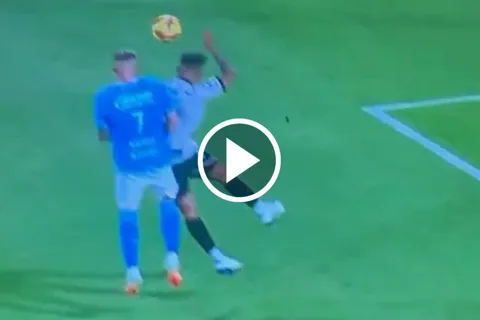 El polémico penal que no pitaron a Cruz Azul ante San Luis.