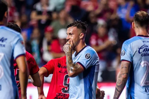 ¿Llegará un centro delantero a Cruz Azul? "No hay nada claro"