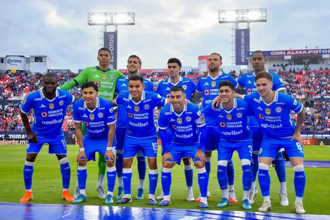 Más lío en Cruz Azul: Tres extranjeros del primer equipo habrían pedido un aumento de sueldo
