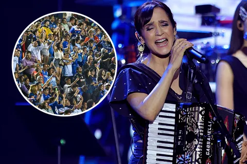 Julieta Venegas ya está al tanto del nuevo himno del Cruz Azul de Martín Anselmi