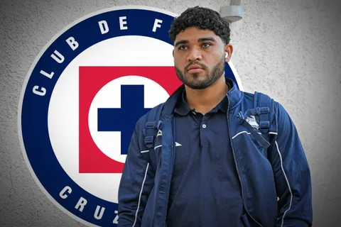 José Pachuca interesa en Cruz Azul como reemplazo de Chiquete Orozco.