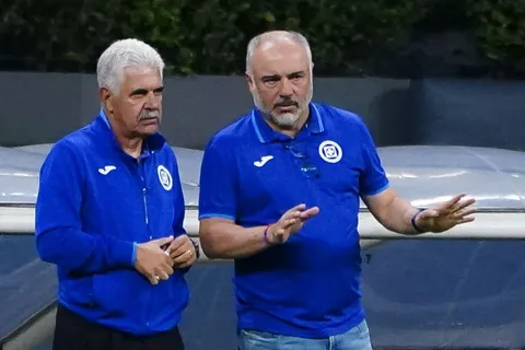El difícil obstáculo que debe superar Cruz Azul para completar el trámite de sus refuerzos