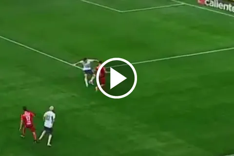 Jesús Orozco y una falla que costó el segundo gol de Tijuana.