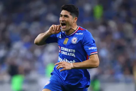 El récord en finales de Liga MX que Nico Ibáñez presume