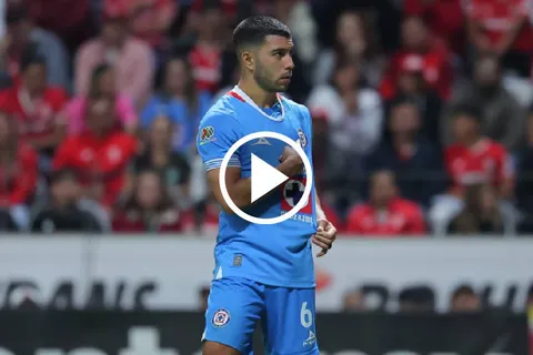Lira se mostró molesto con los fanáticos de Toluca.