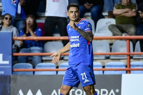 El uruguayo volvió mejor que nunca de su lesión y paga con goles.