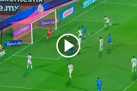 El gol de Ebere para el 3 a 3.