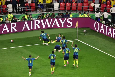 Con Willer Ditta desde el banquillo, Colombia se impuso a Uzbekistán en su debut en el Mundial