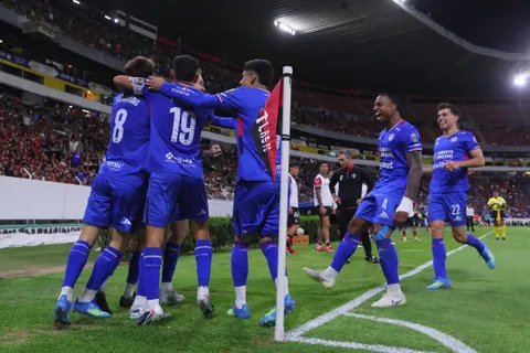 Cruz Azul buscará asegurar el pasaje a semifinales ante Atlas en el Estadio Banorte.