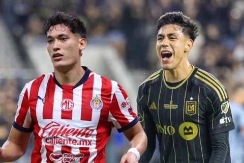 Omar Campos adentro y Jesús Orozco al caer en Cruz Azul.