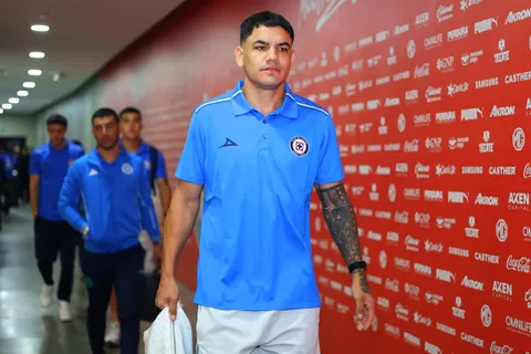 El Toro Fernández ya puede comenzar a negociar un precontrato como agente libre.